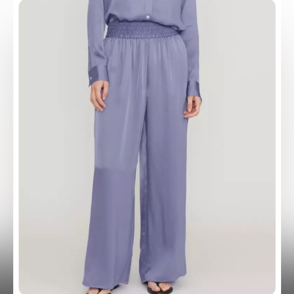ISO Everlane Satin Pull-On Pant